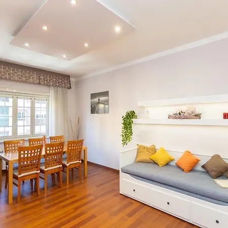 Apartment Altavilla By In